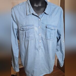 GAP Classic Womens Blue Denim Shirt